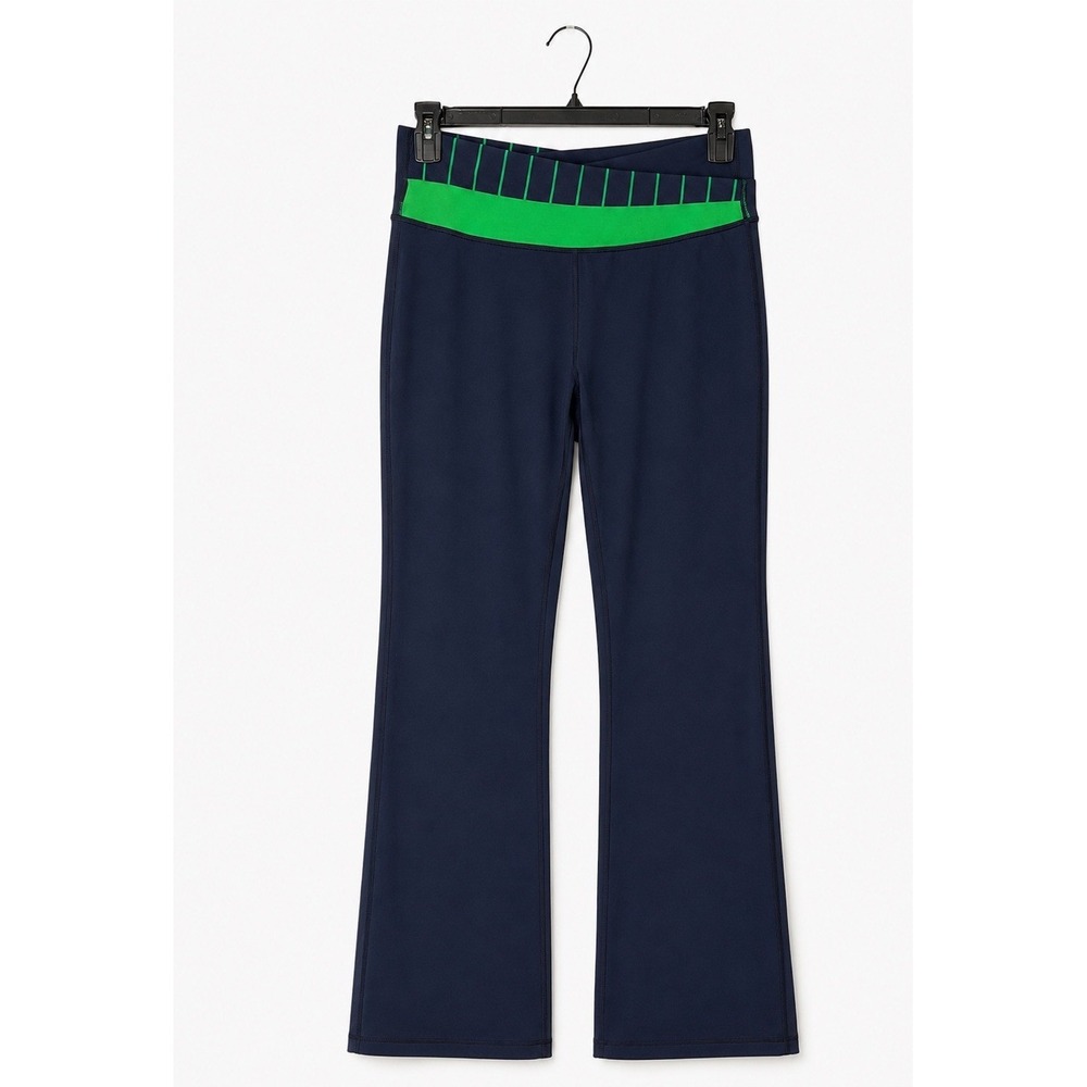 Lululemon Astro Pant Women 8 Blue Green Stripe Flare Leg Athleisure Athletic